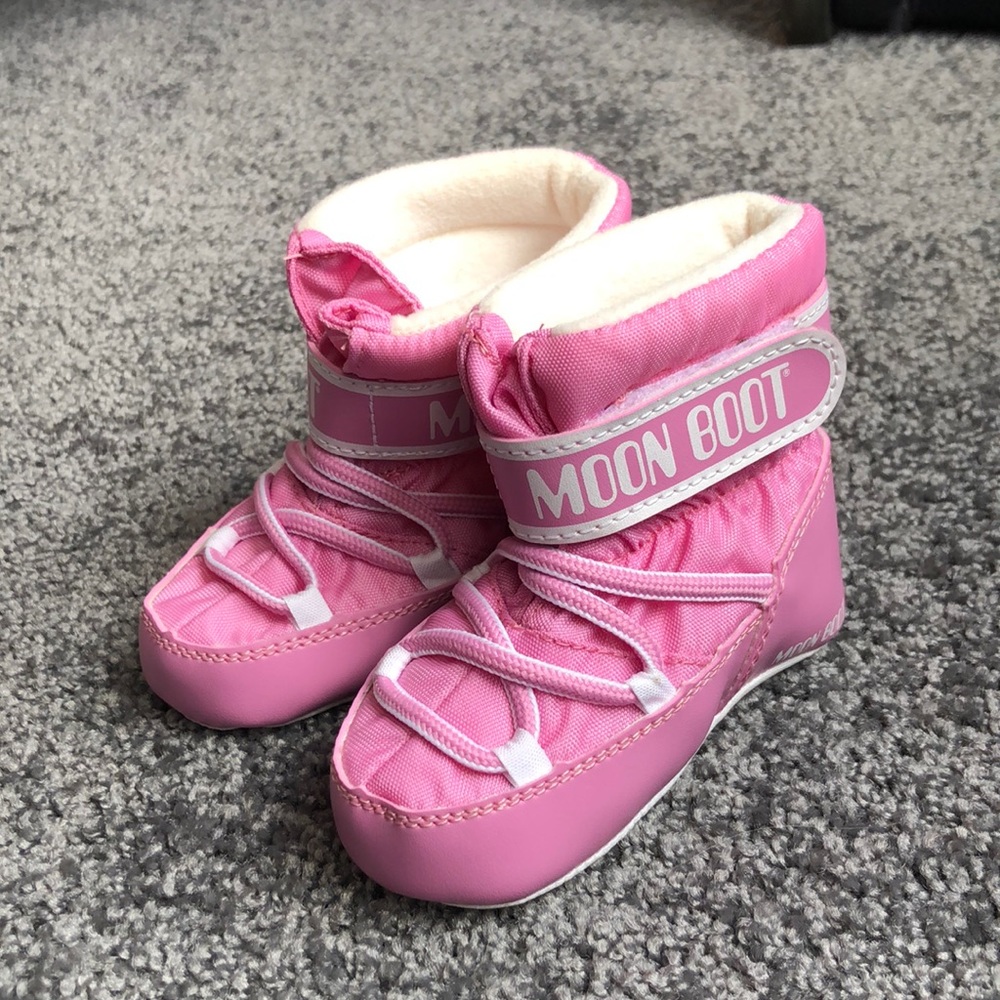 Baby Moon Boots - US size 4/5